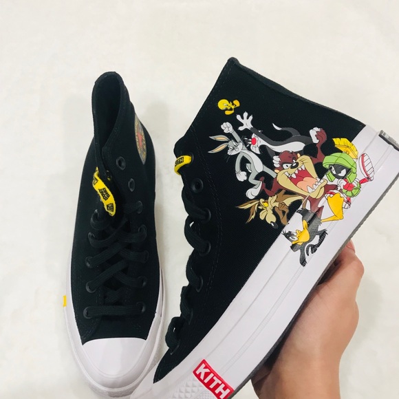 Kith Looney Tunes Converse Limited Edition